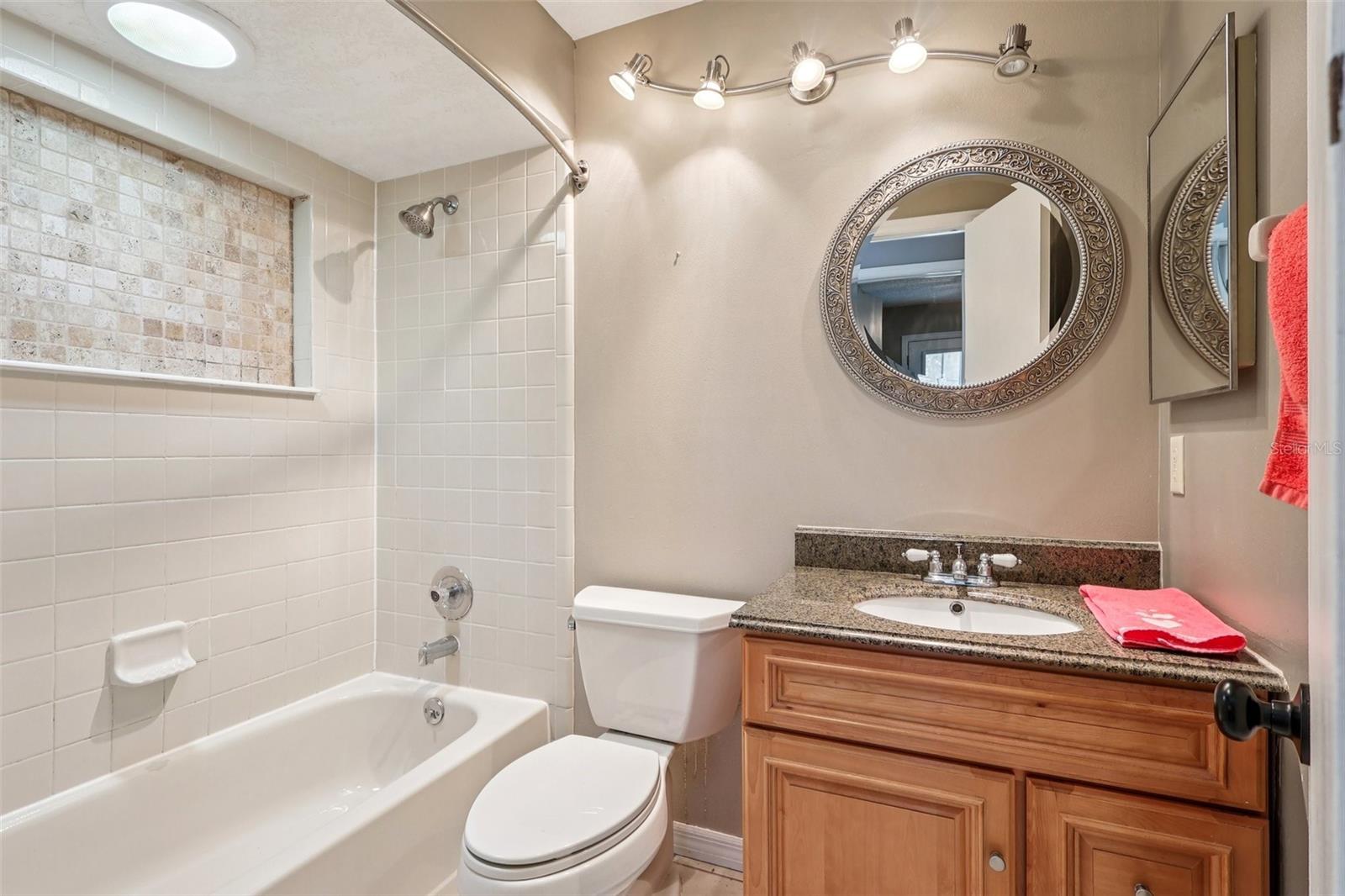 Image 33 of 43 For 1468 Auburn Green Loop