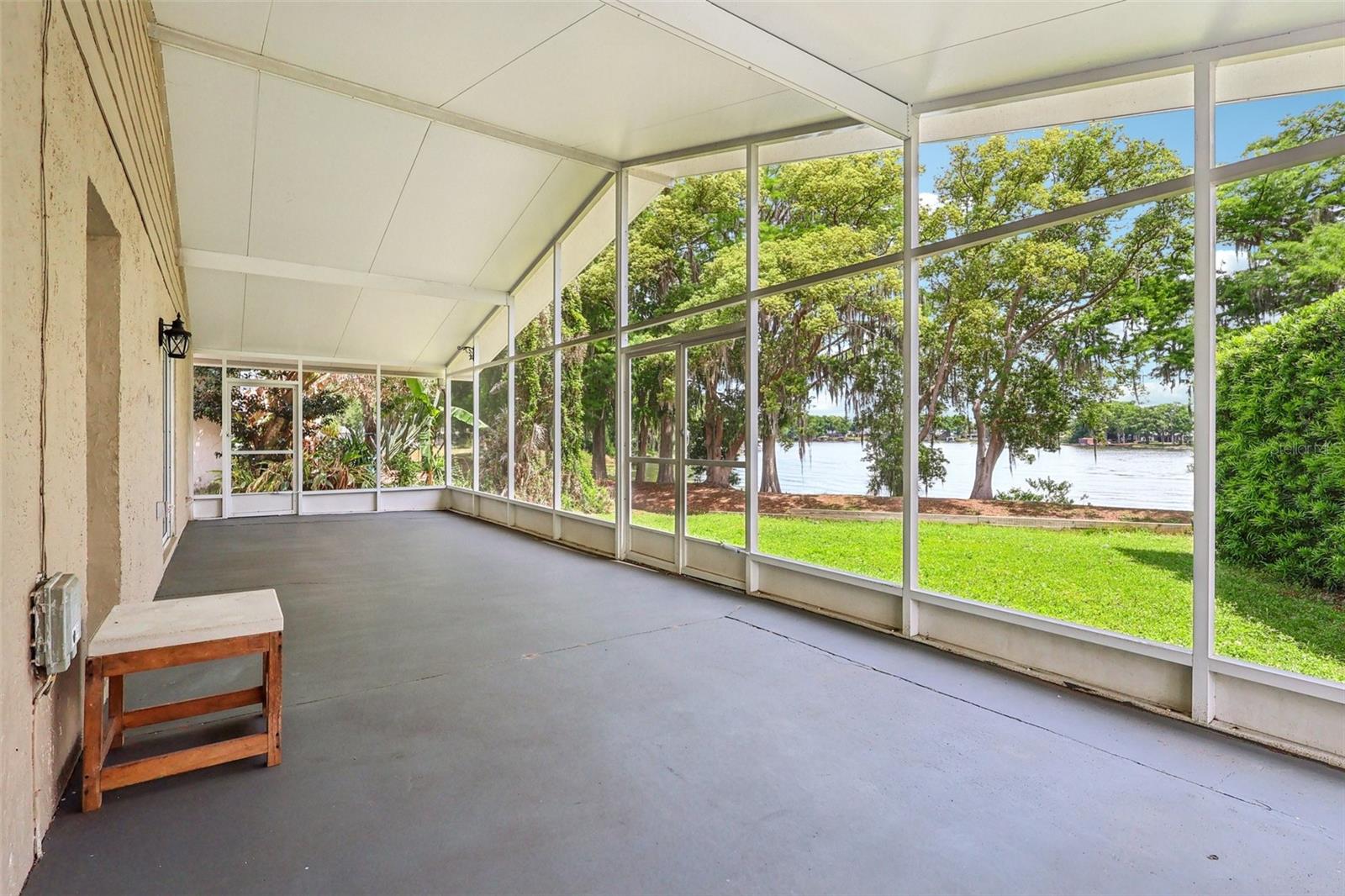 Image 37 of 43 For 1468 Auburn Green Loop