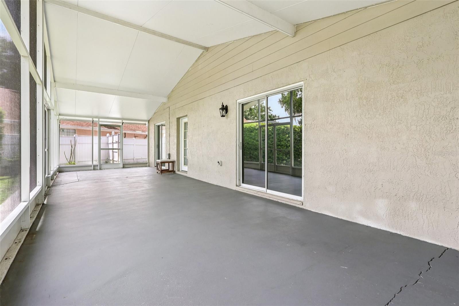 Image 39 of 43 For 1468 Auburn Green Loop