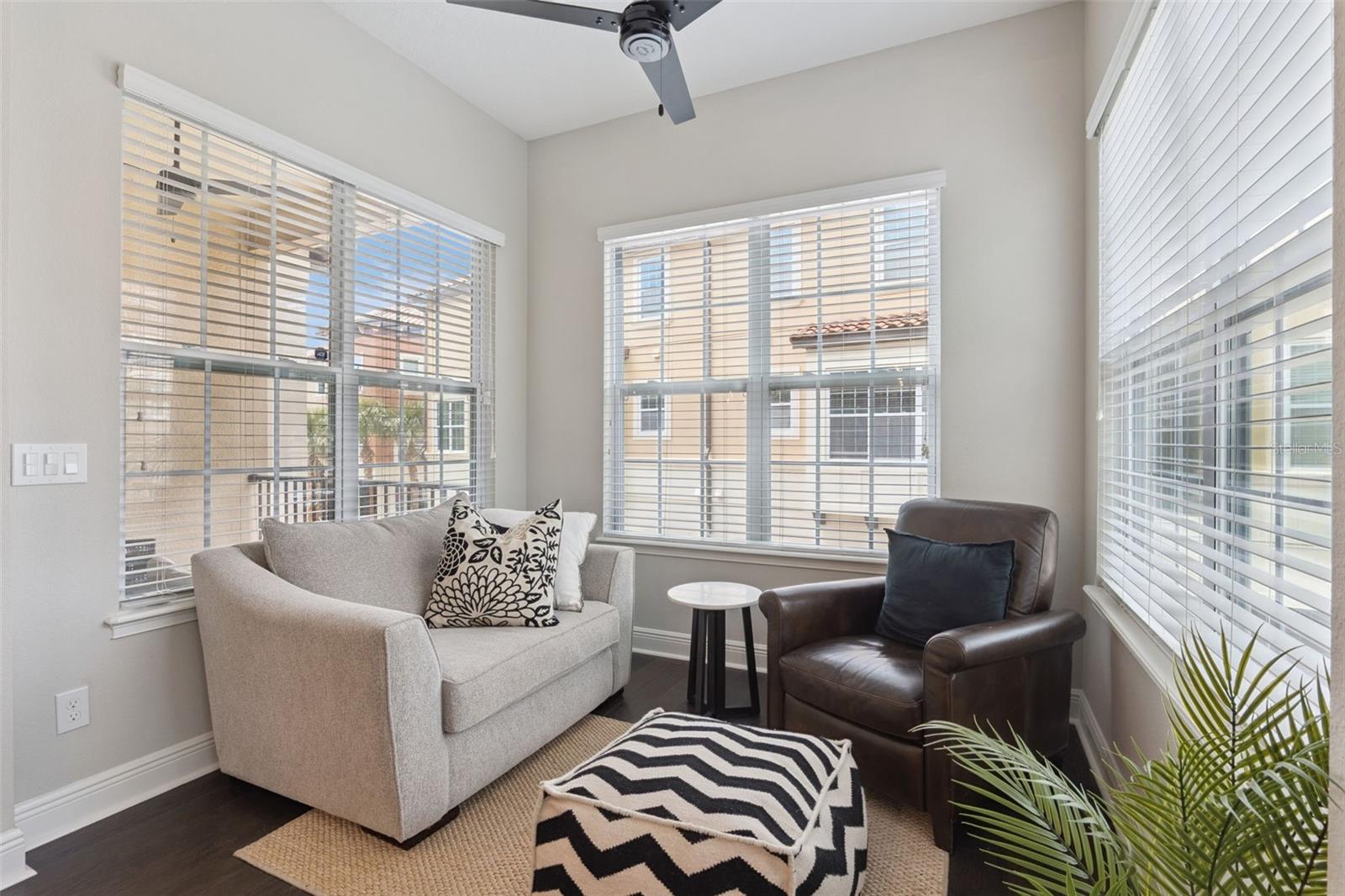 Image 13 of 32 For 2600 Lobelia Drive