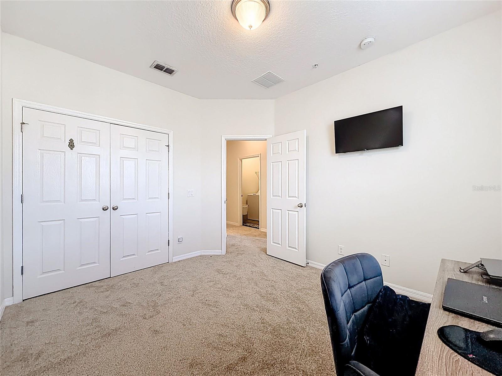 Image 30 of 72 For 661 Fortanini Circle