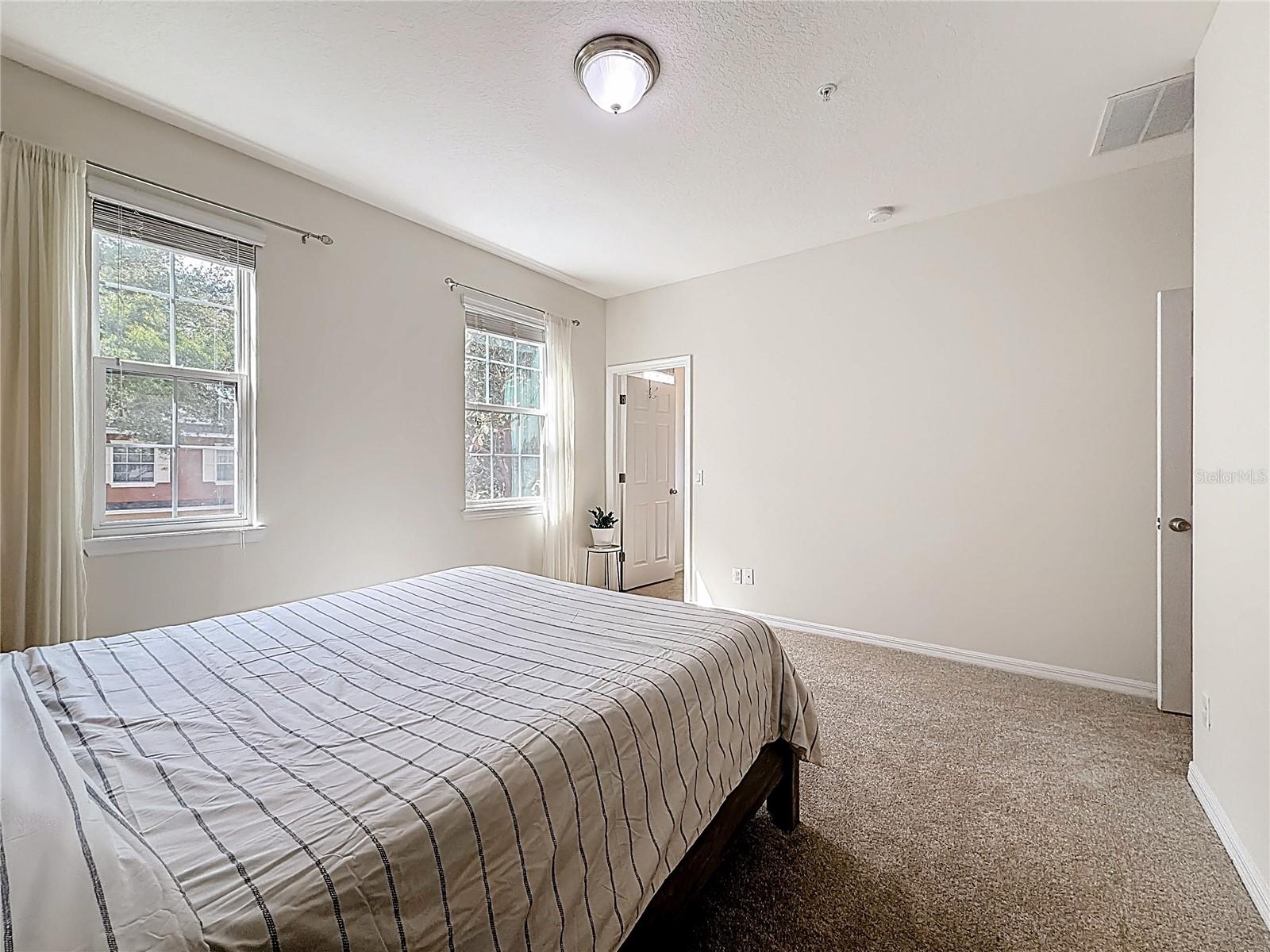 Image 38 of 72 For 661 Fortanini Circle