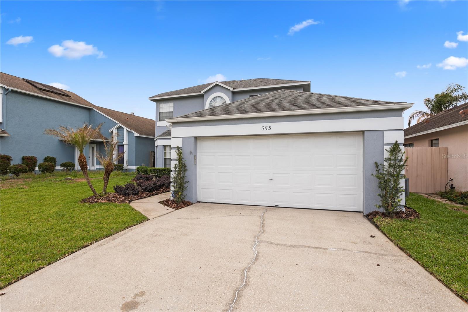 Image 13 of 51 For 353 Lakebreeze Circle