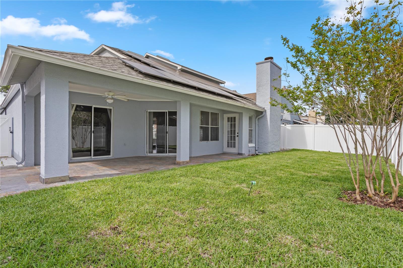 Image 50 of 51 For 353 Lakebreeze Circle