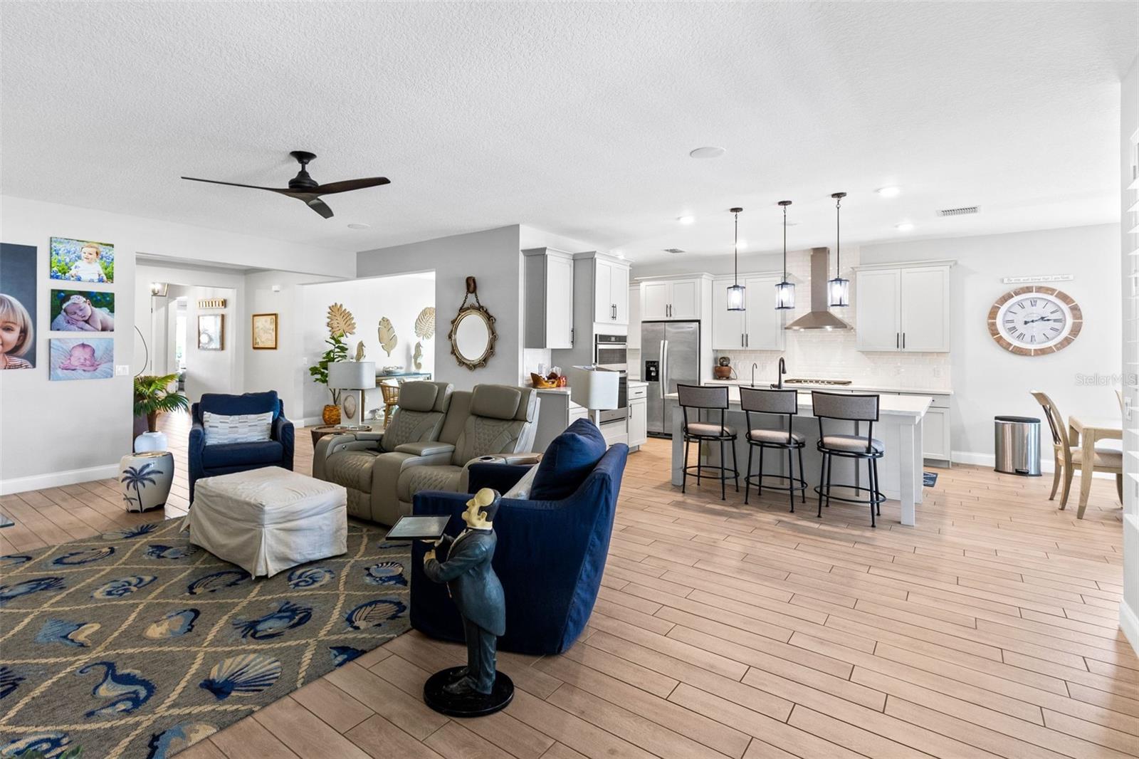 Image 10 of 39 For 705 Primrose Willow Way