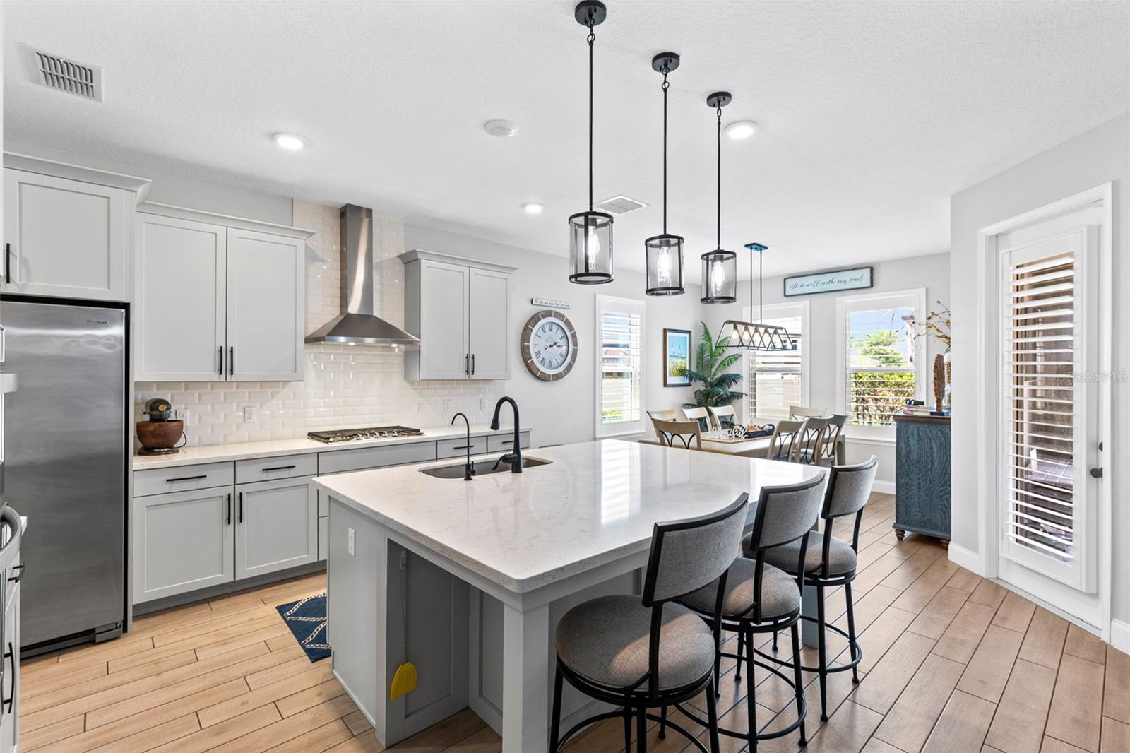 Image 11 of 39 For 705 Primrose Willow Way