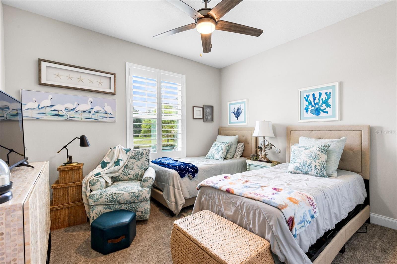 Image 23 of 39 For 705 Primrose Willow Way