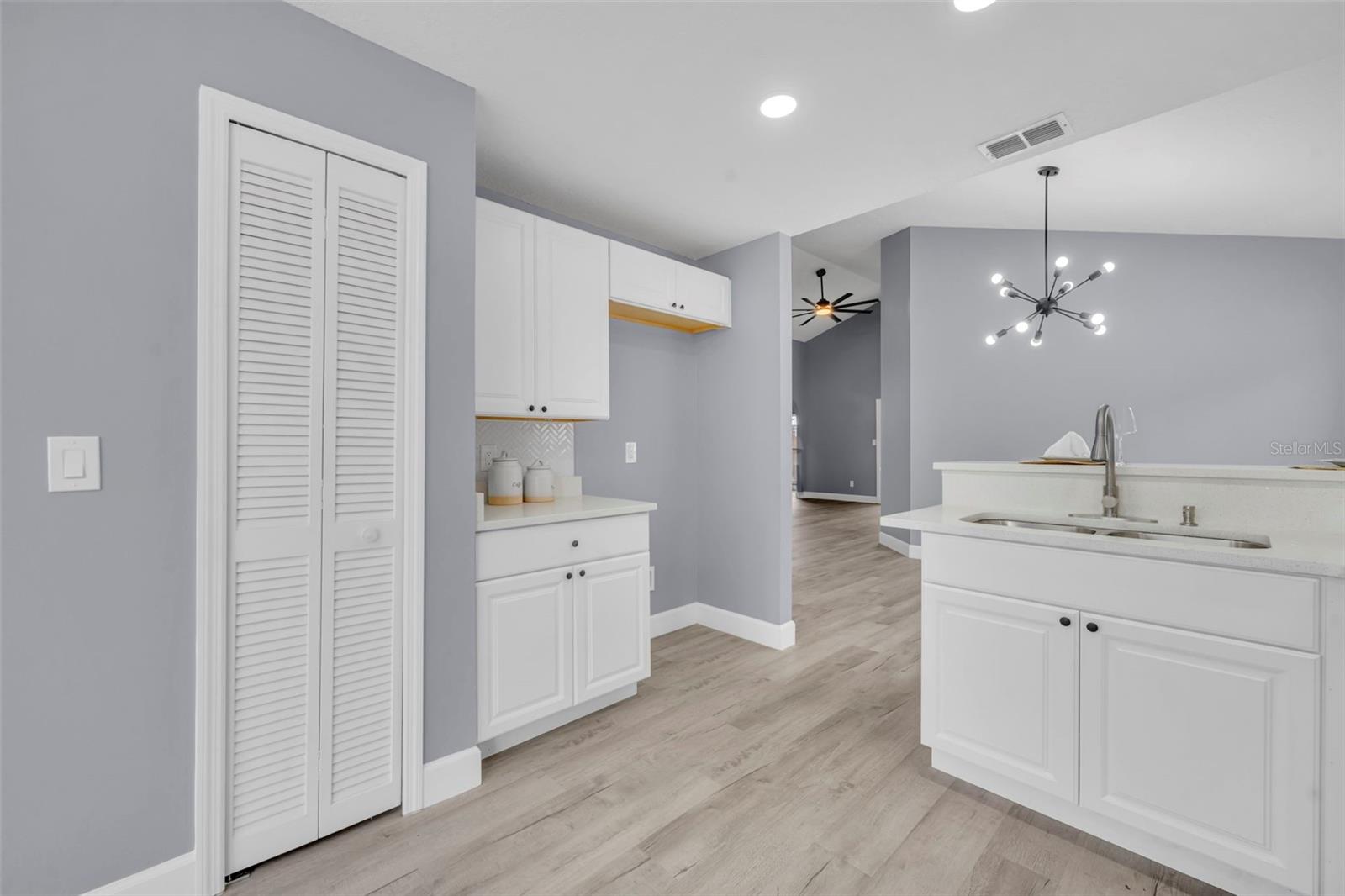 Image 12 of 35 For 7917 Antibes Court