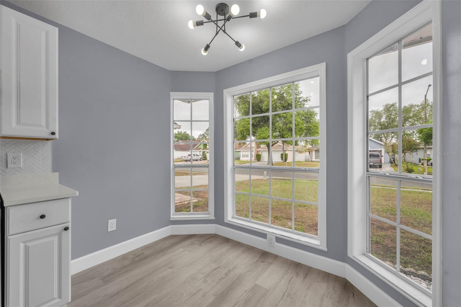 Image 13 of 35 For 7917 Antibes Court