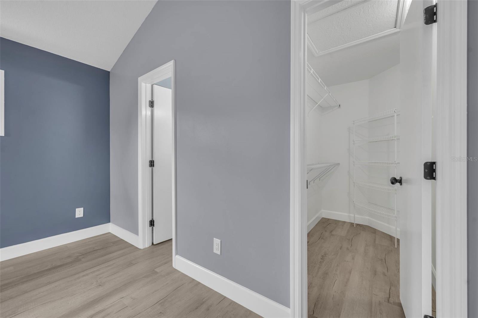 Image 25 of 35 For 7917 Antibes Court