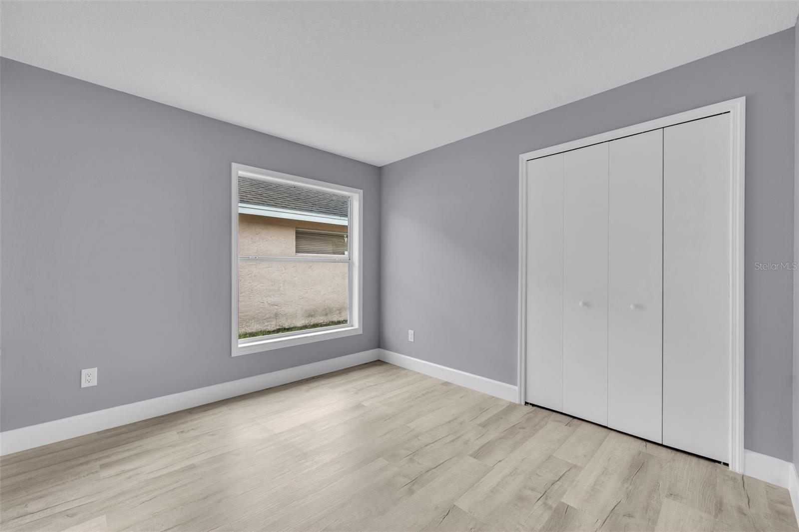 Image 26 of 35 For 7917 Antibes Court