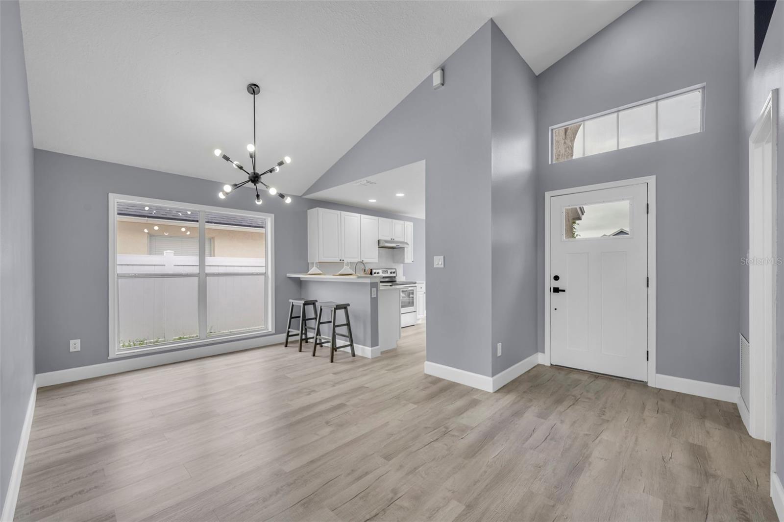 Image 6 of 35 For 7917 Antibes Court