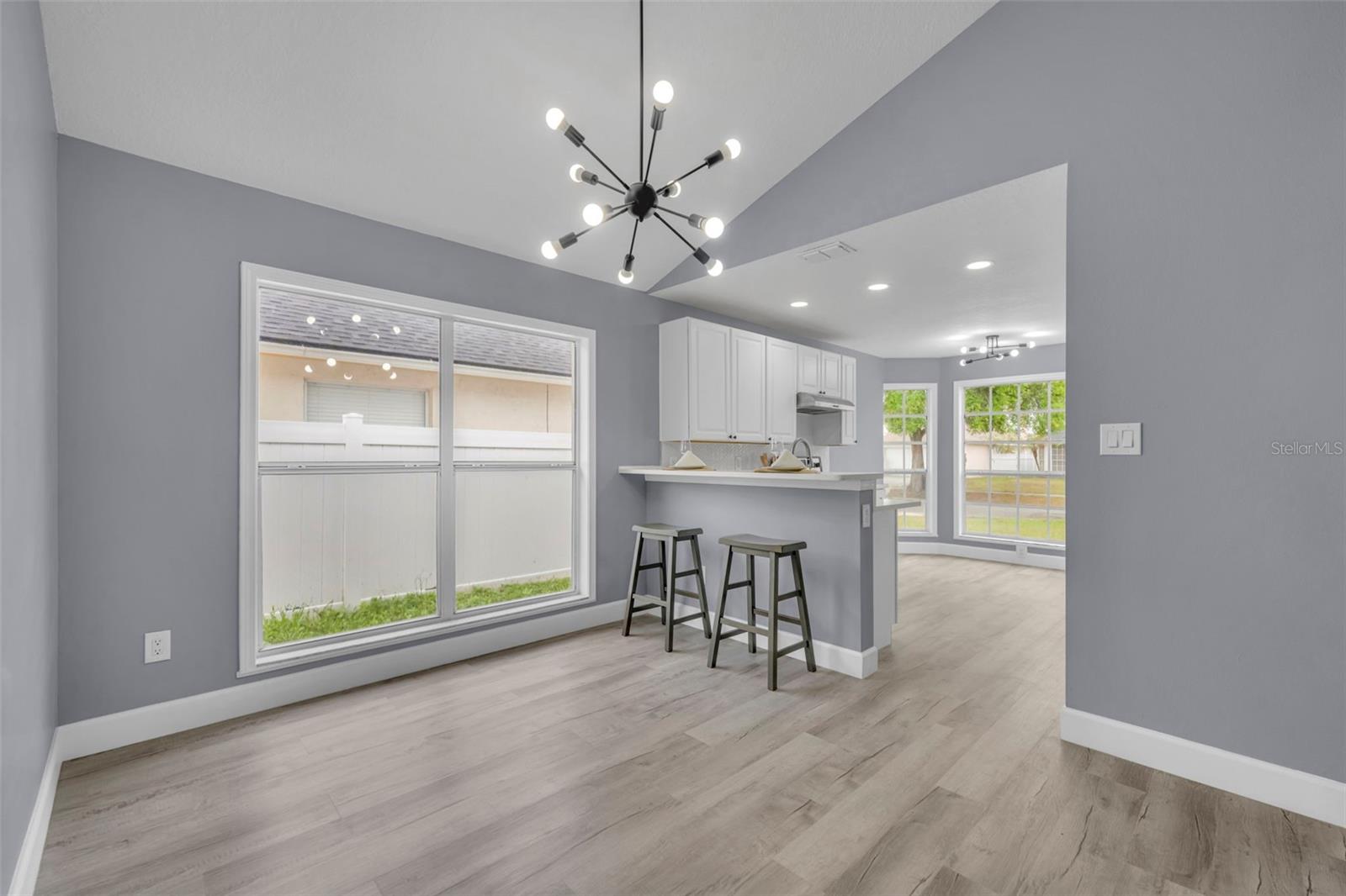 Image 7 of 35 For 7917 Antibes Court