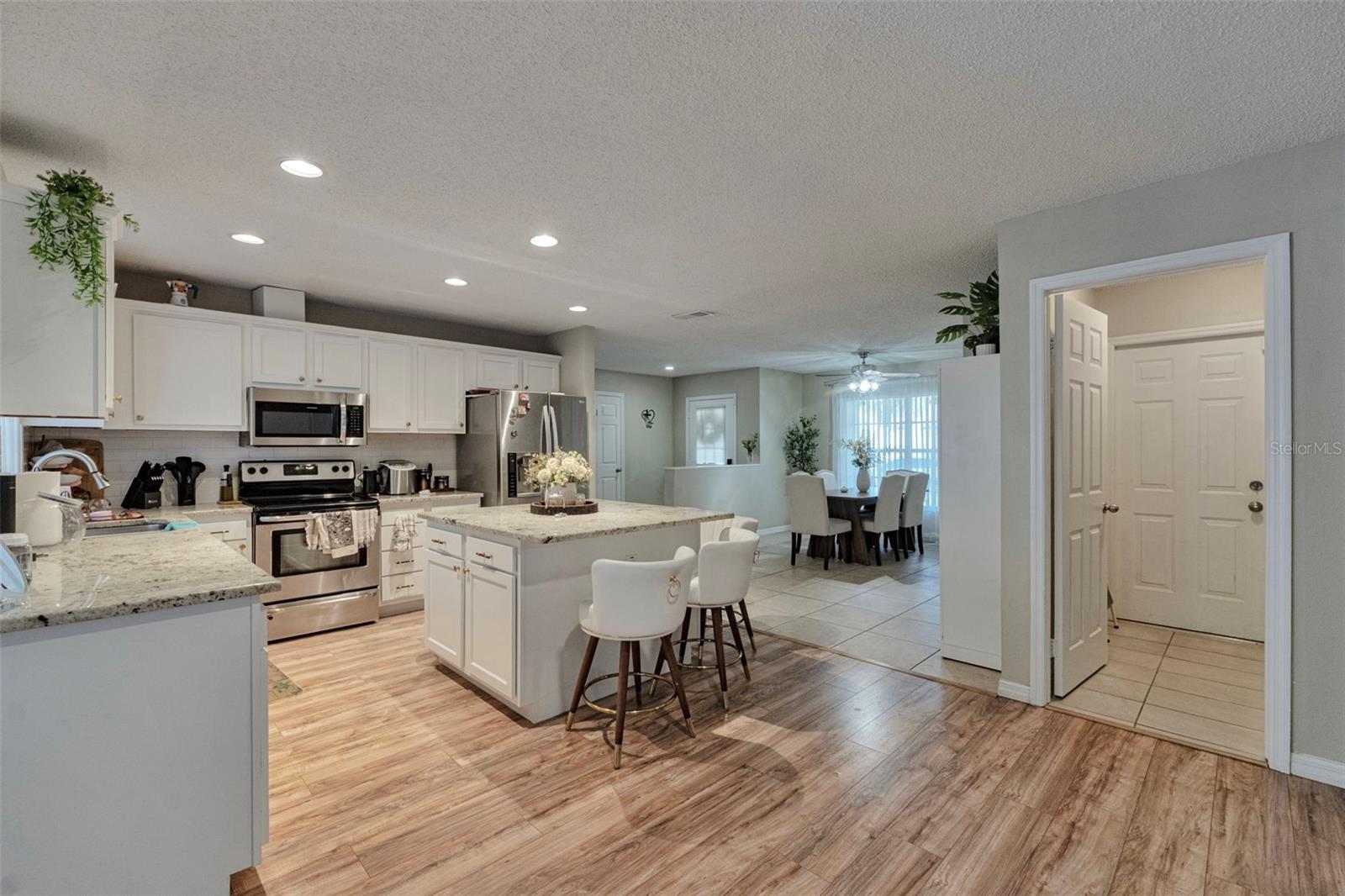 Image 6 of 30 For 9724 Cypress Pond Avenue