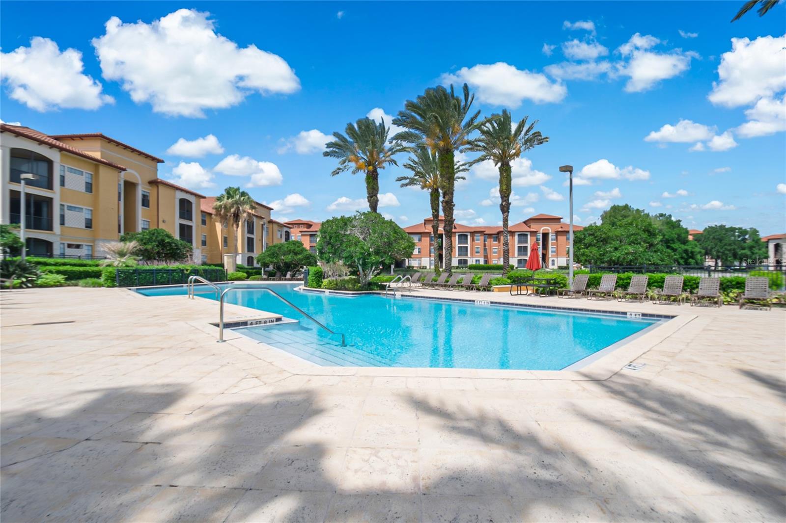 Image 3 of 24 For 6157 Metrowest Boulevard 202