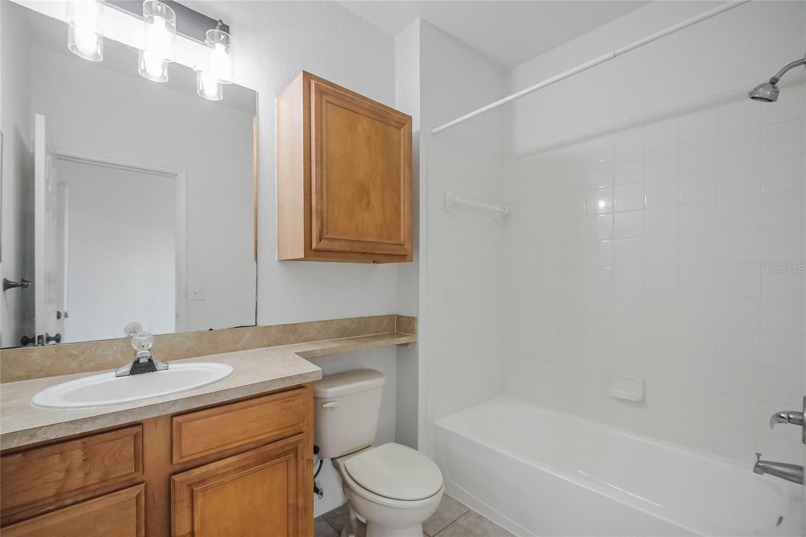 Image 8 of 24 For 6157 Metrowest Boulevard 202