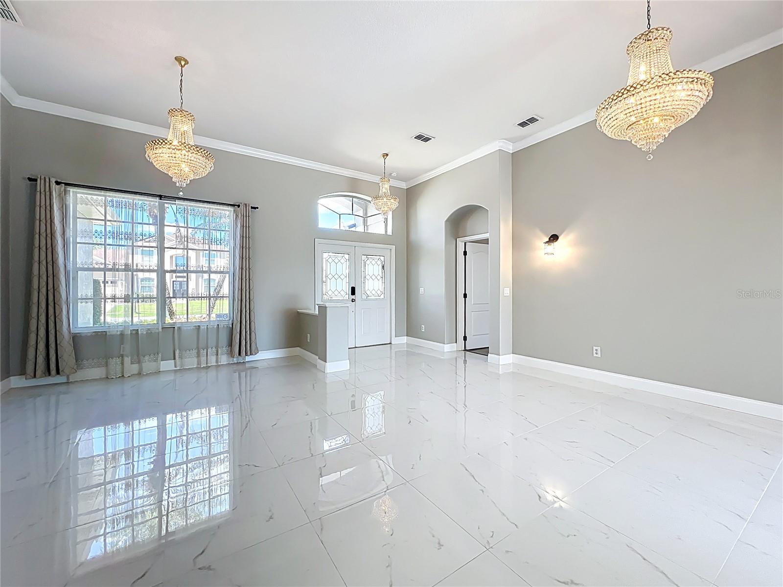 Image 12 of 98 For 9334 Whispering Meadows Lane