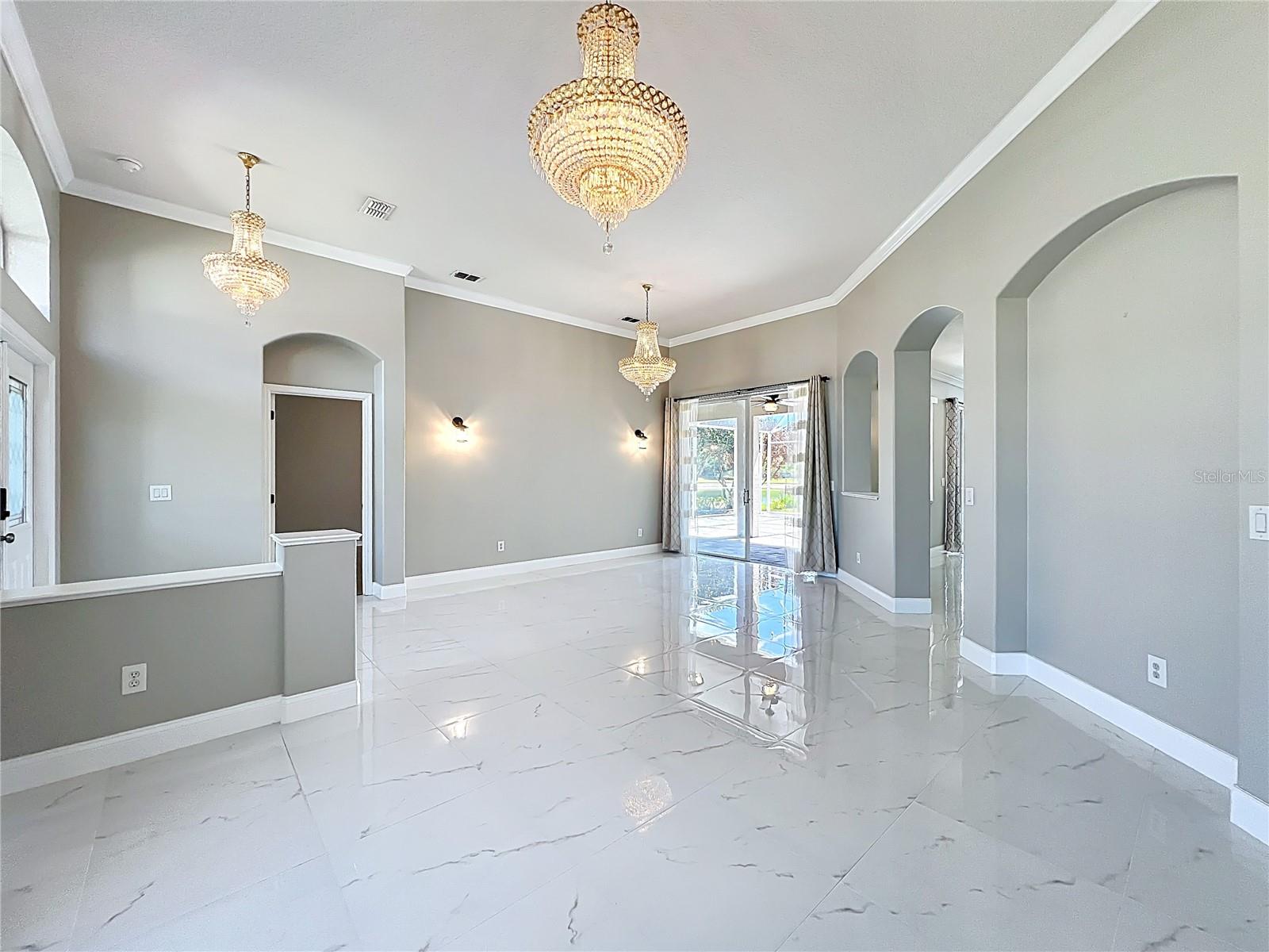 Image 13 of 98 For 9334 Whispering Meadows Lane