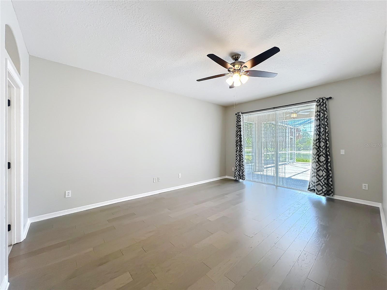 Image 33 of 98 For 9334 Whispering Meadows Lane