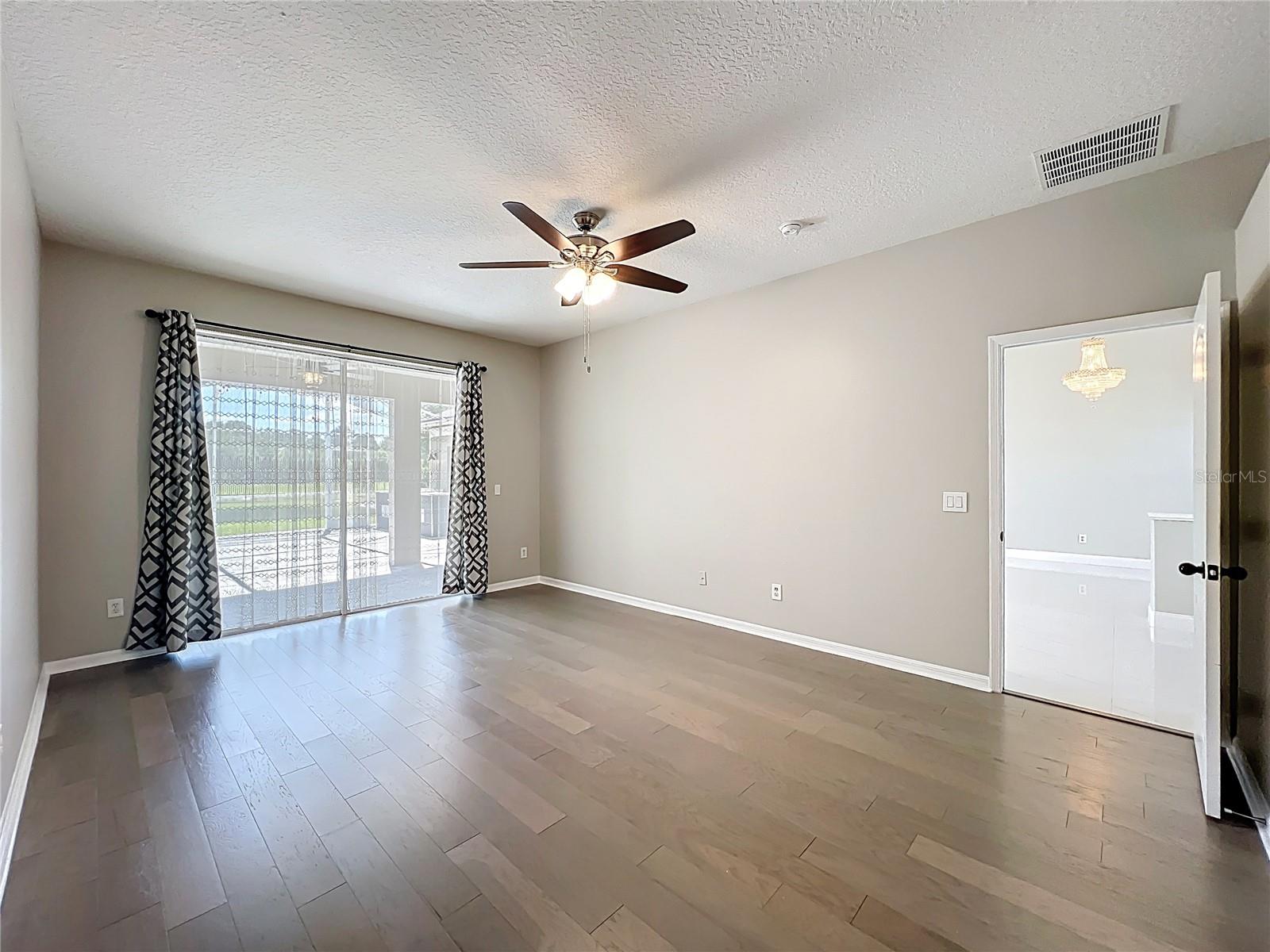 Image 34 of 98 For 9334 Whispering Meadows Lane