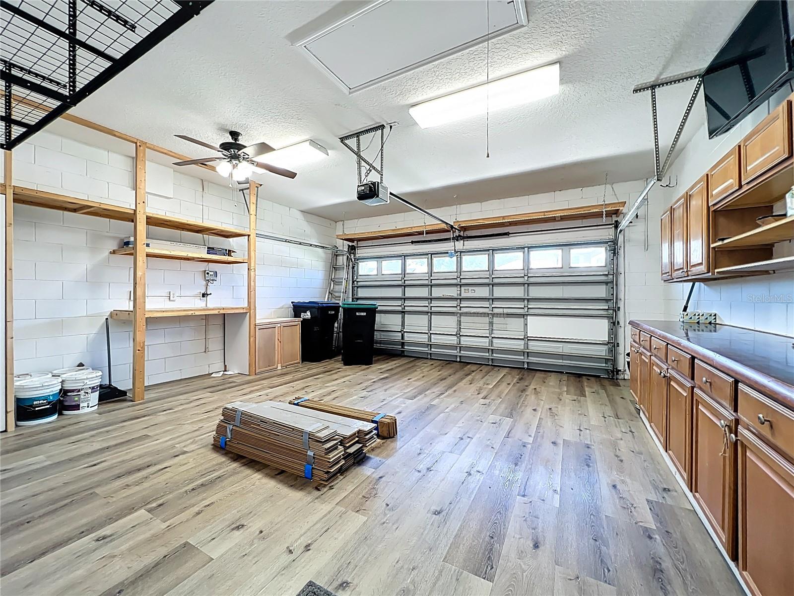 Image 61 of 98 For 9334 Whispering Meadows Lane