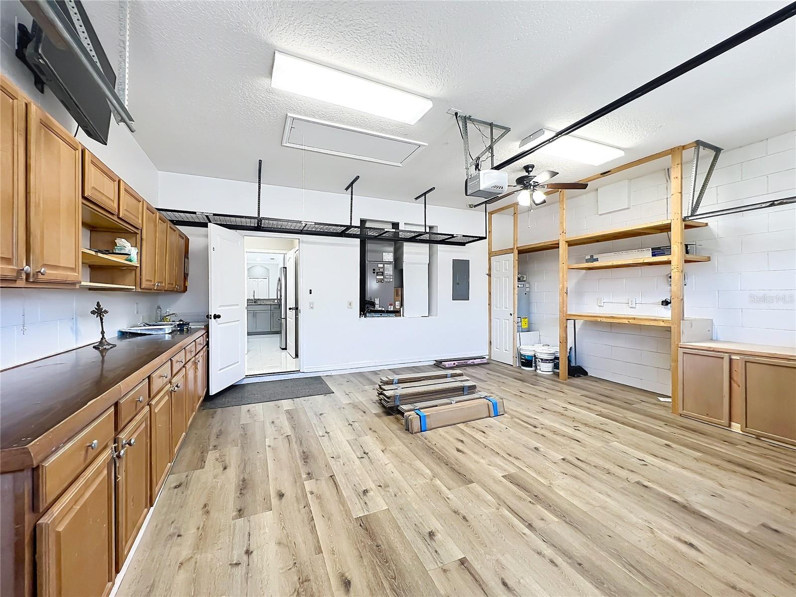 Image 62 of 98 For 9334 Whispering Meadows Lane