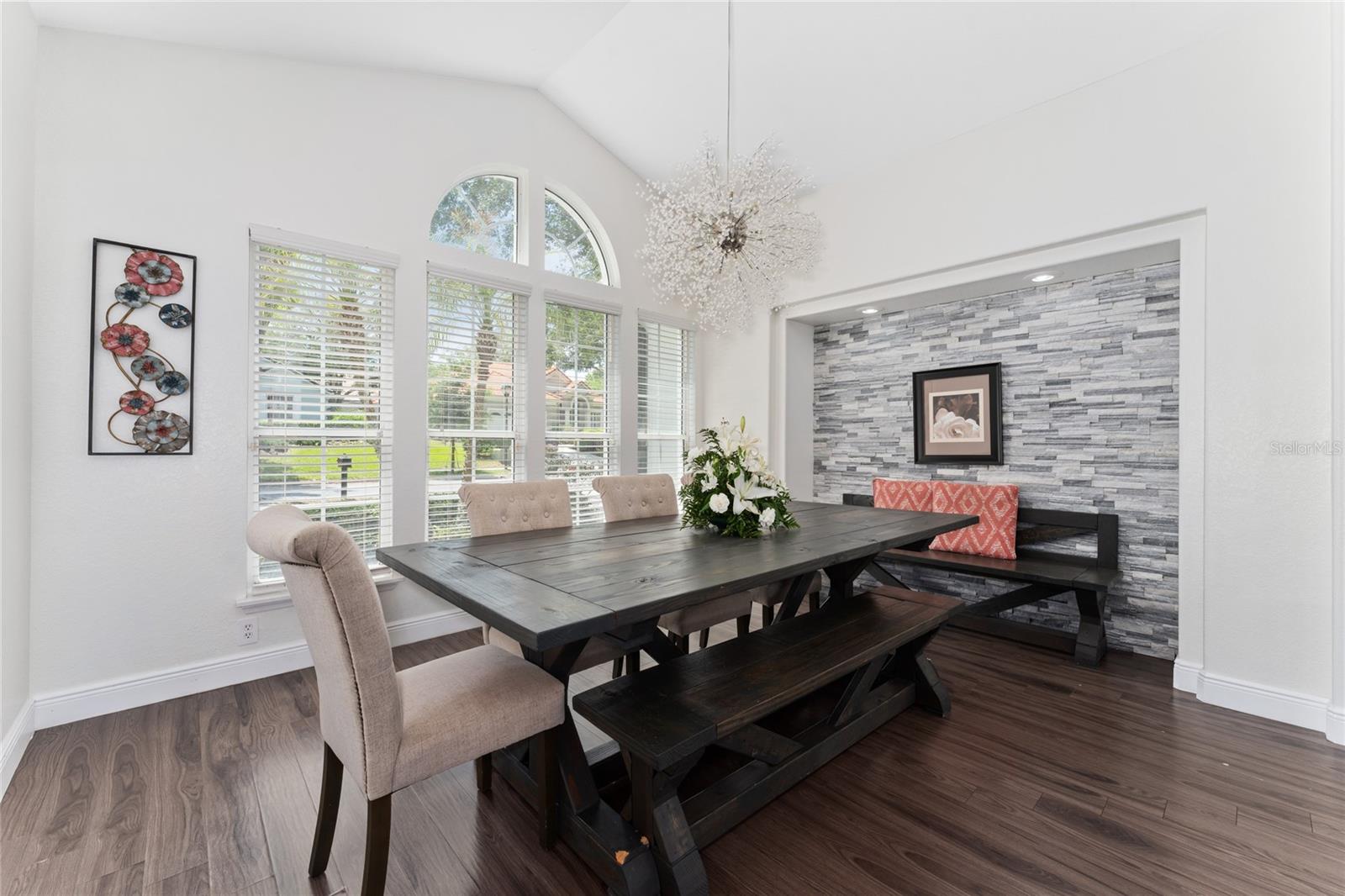 Image 10 of 51 For 7665 Mount Carmel Drive