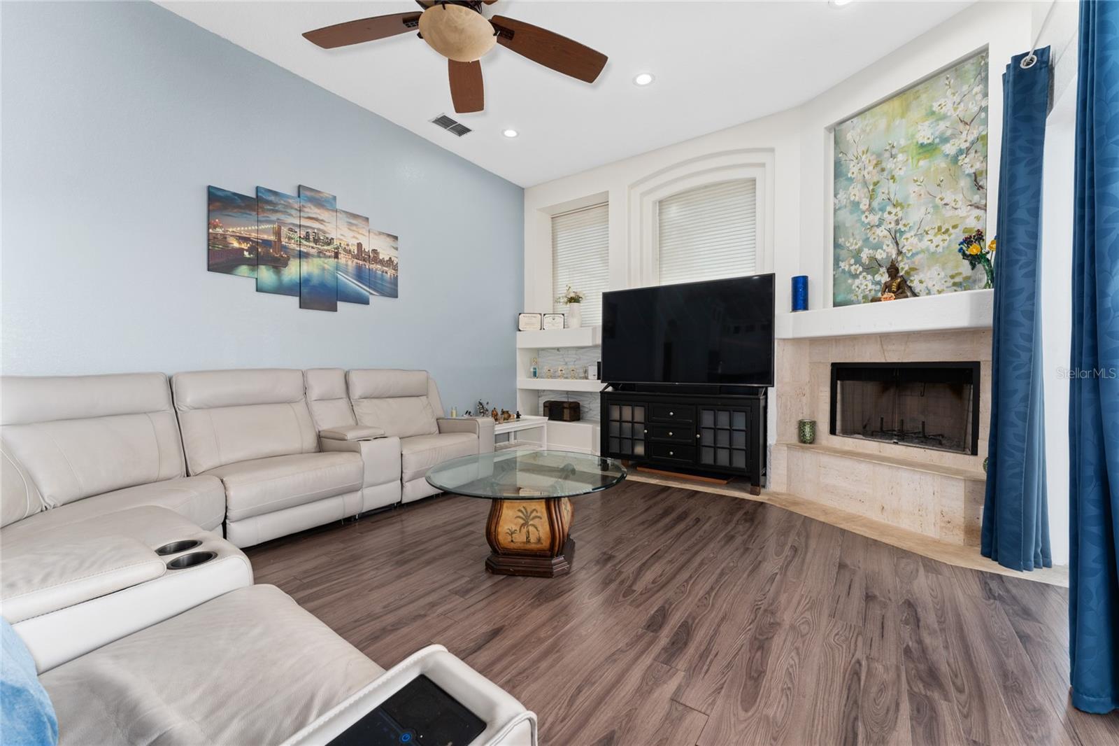 Image 17 of 51 For 7665 Mount Carmel Drive