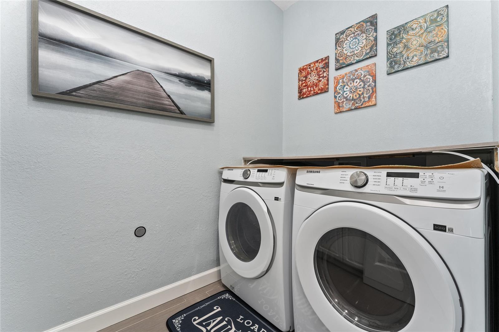 Image 28 of 51 For 7665 Mount Carmel Drive