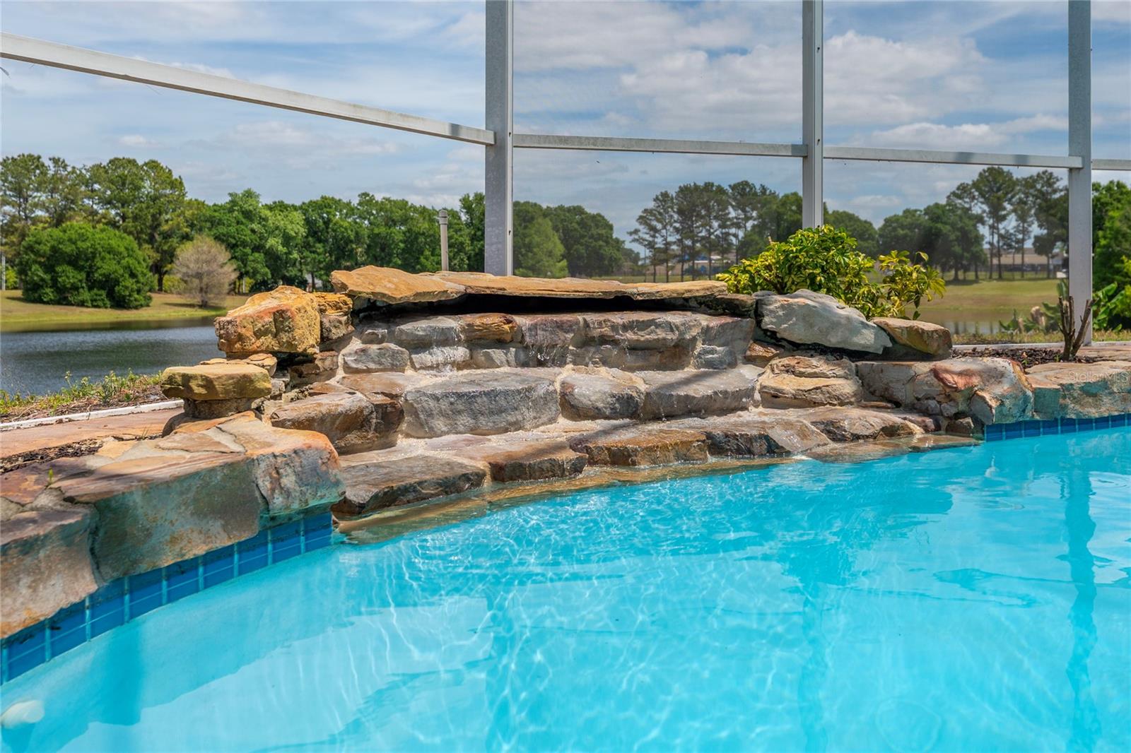 Image 39 of 51 For 7665 Mount Carmel Drive