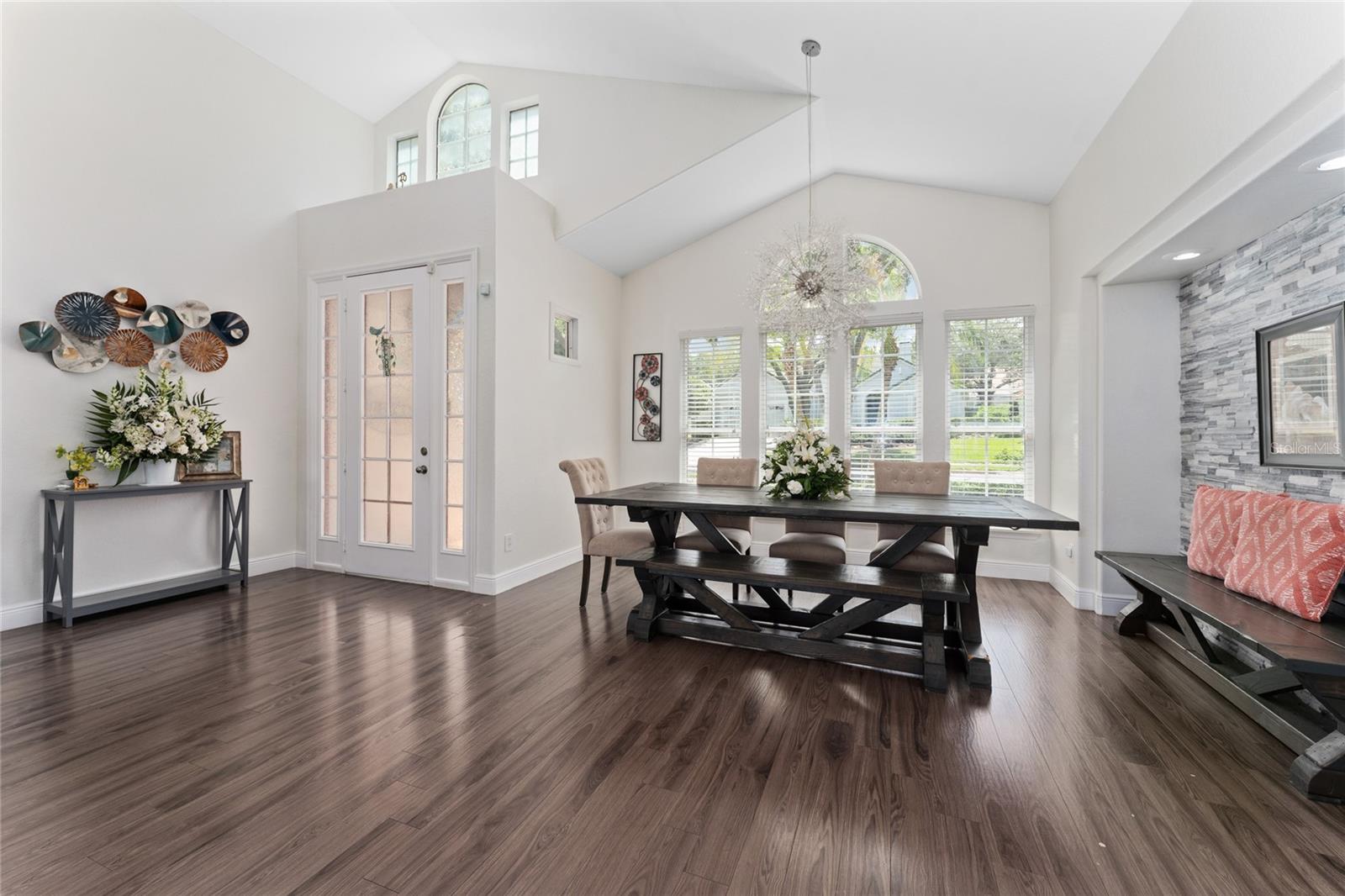 Image 9 of 51 For 7665 Mount Carmel Drive