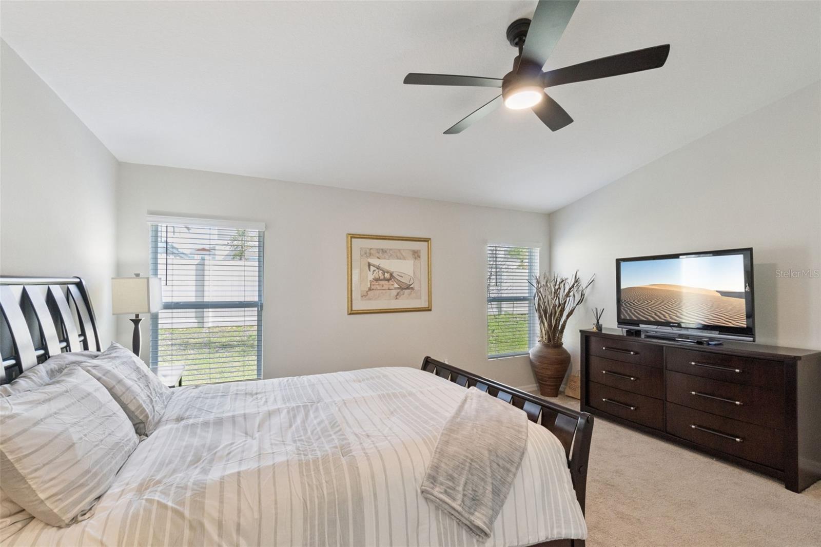 Image 7 of 27 For 4015 Gardenia Avenue