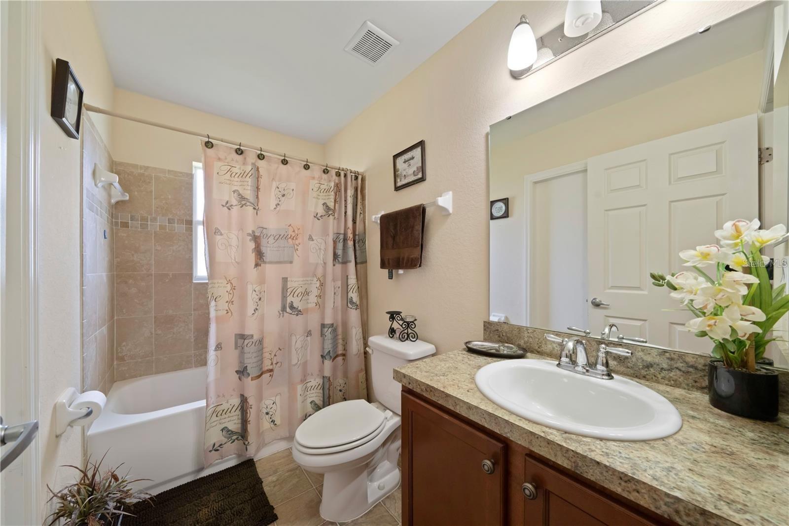 Image 14 of 16 For 6518 Crescent Loop