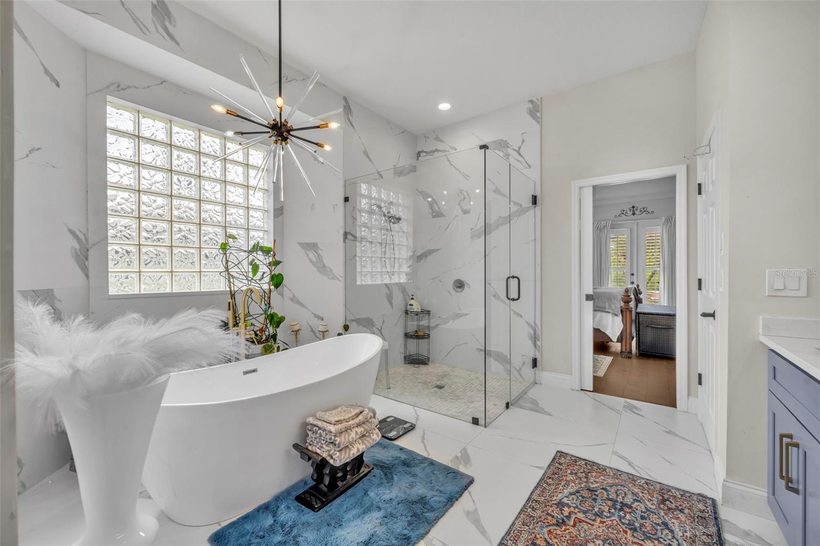 Image 12 of 68 For 13536 Sunset Lakes Circle