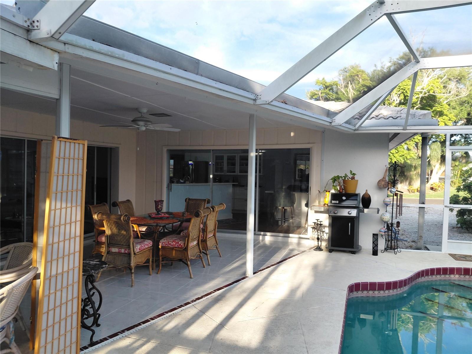 Image 22 of 33 For 43 Windsor Drive