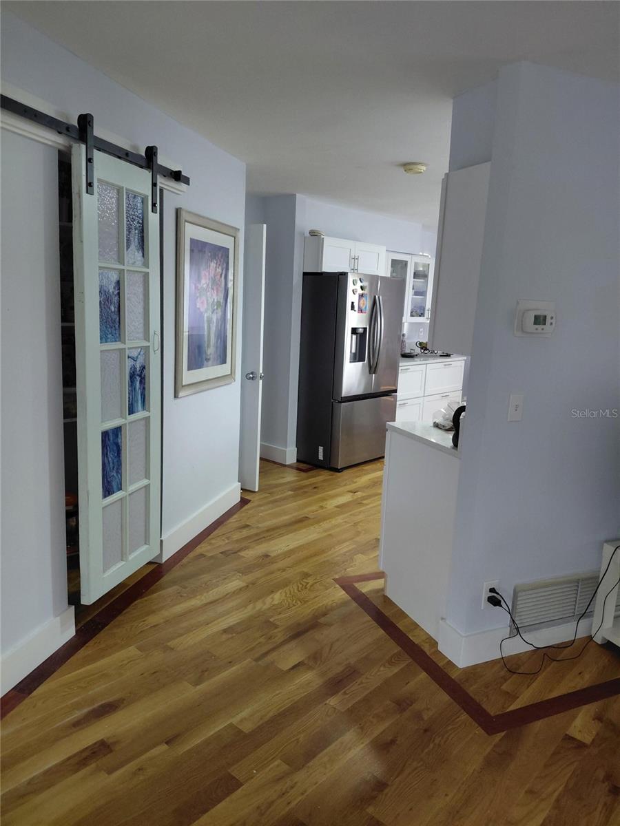 Image 27 of 33 For 43 Windsor Drive