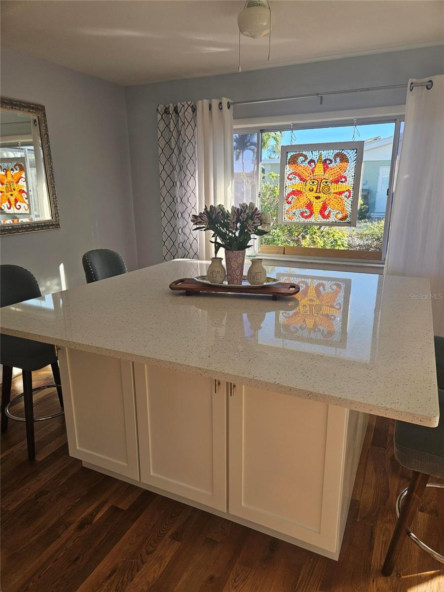 Image 6 of 33 For 43 Windsor Drive