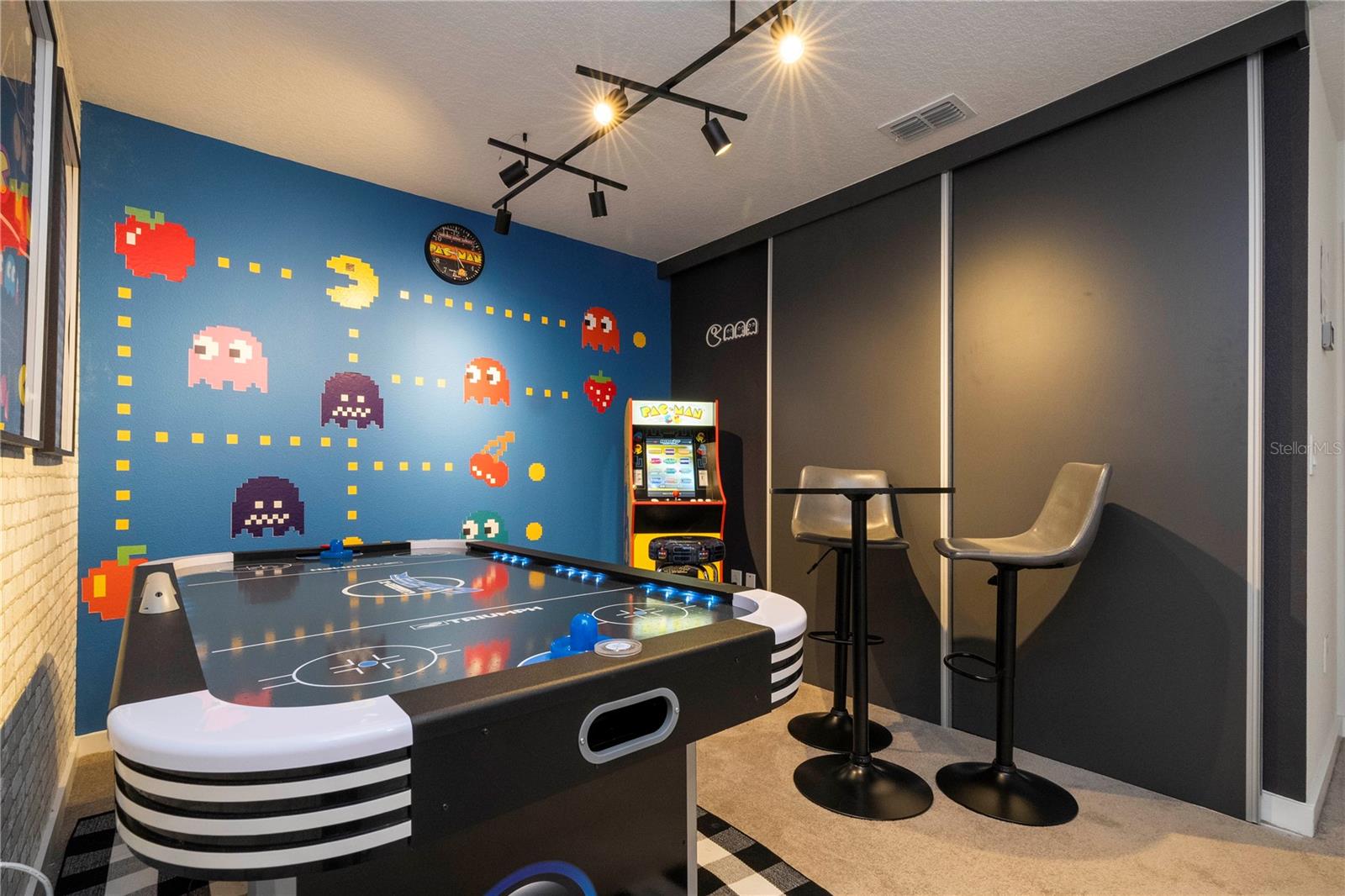 Image 26 of 76 For 3369 Tranquil Trail