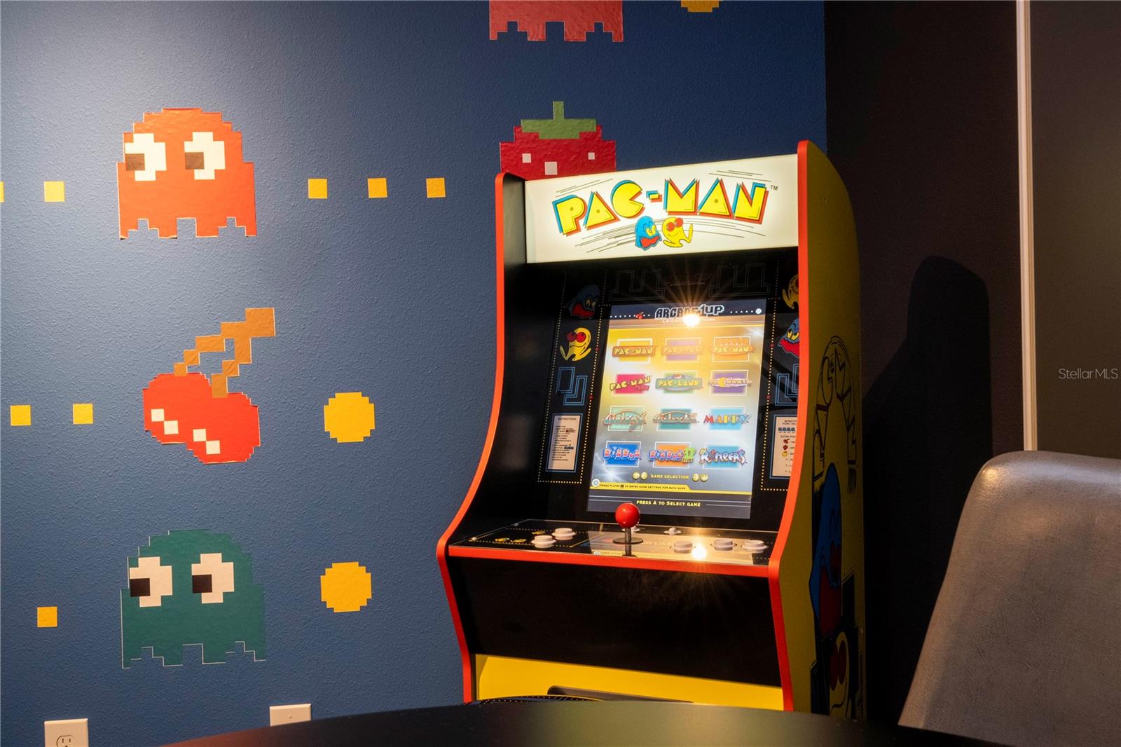 Image 28 of 76 For 3369 Tranquil Trail