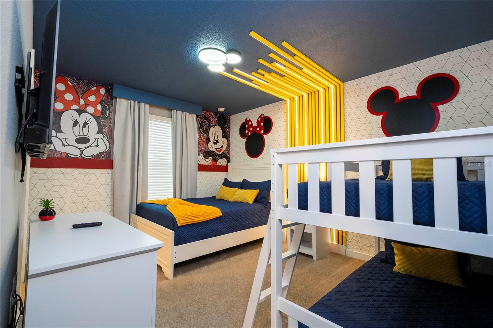 Image 34 of 76 For 3369 Tranquil Trail