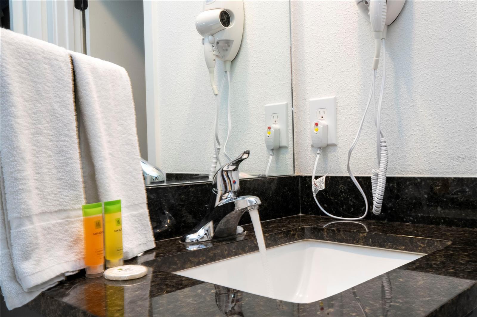 Image 40 of 76 For 3369 Tranquil Trail