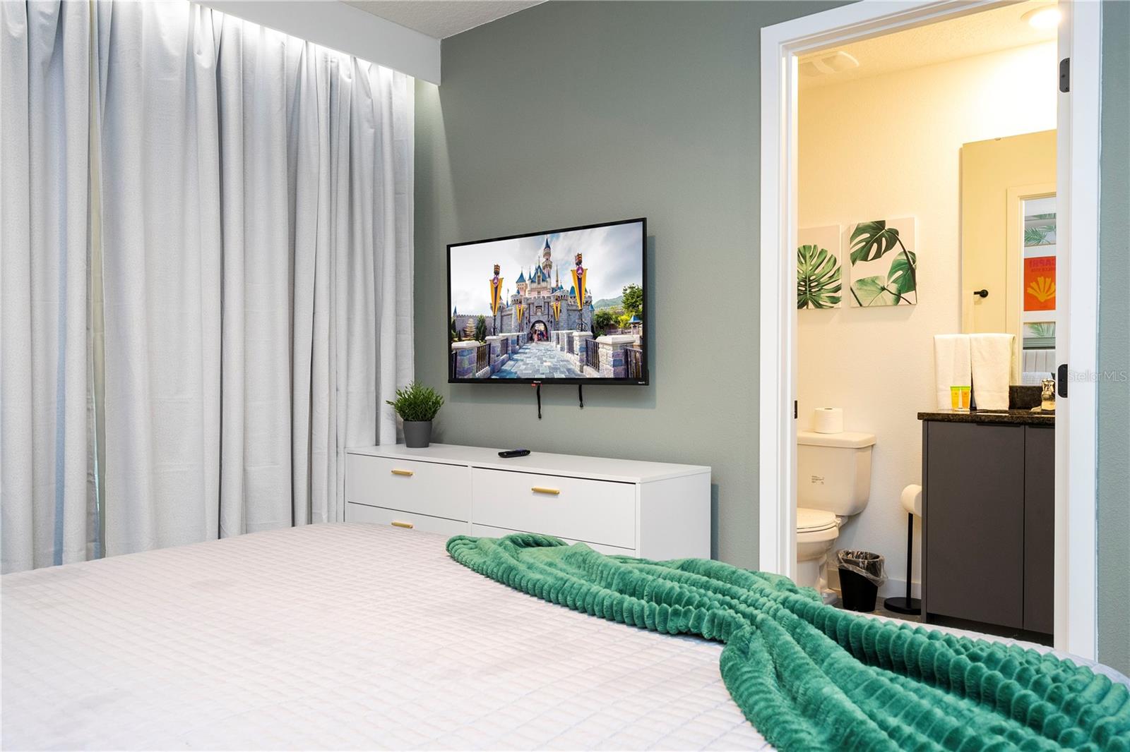 Image 45 of 76 For 3369 Tranquil Trail