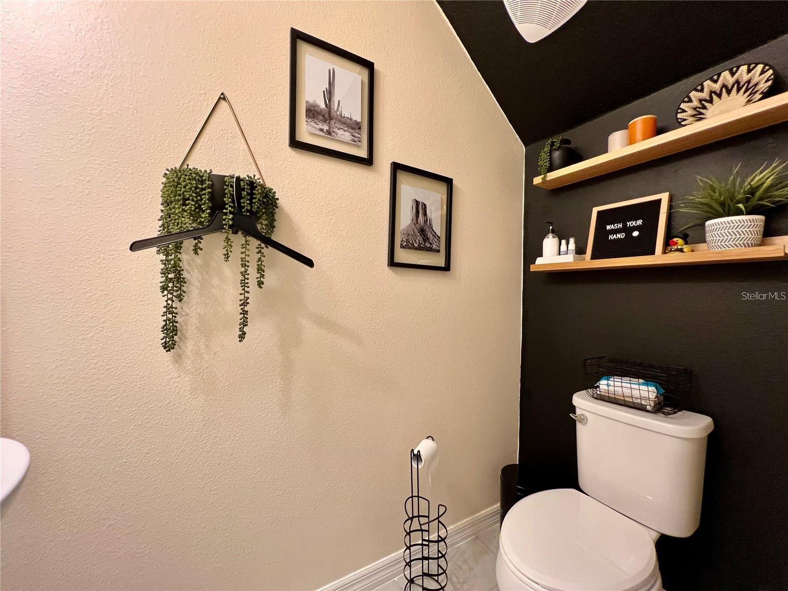 Image 7 of 37 For 6874 Tussilago Way