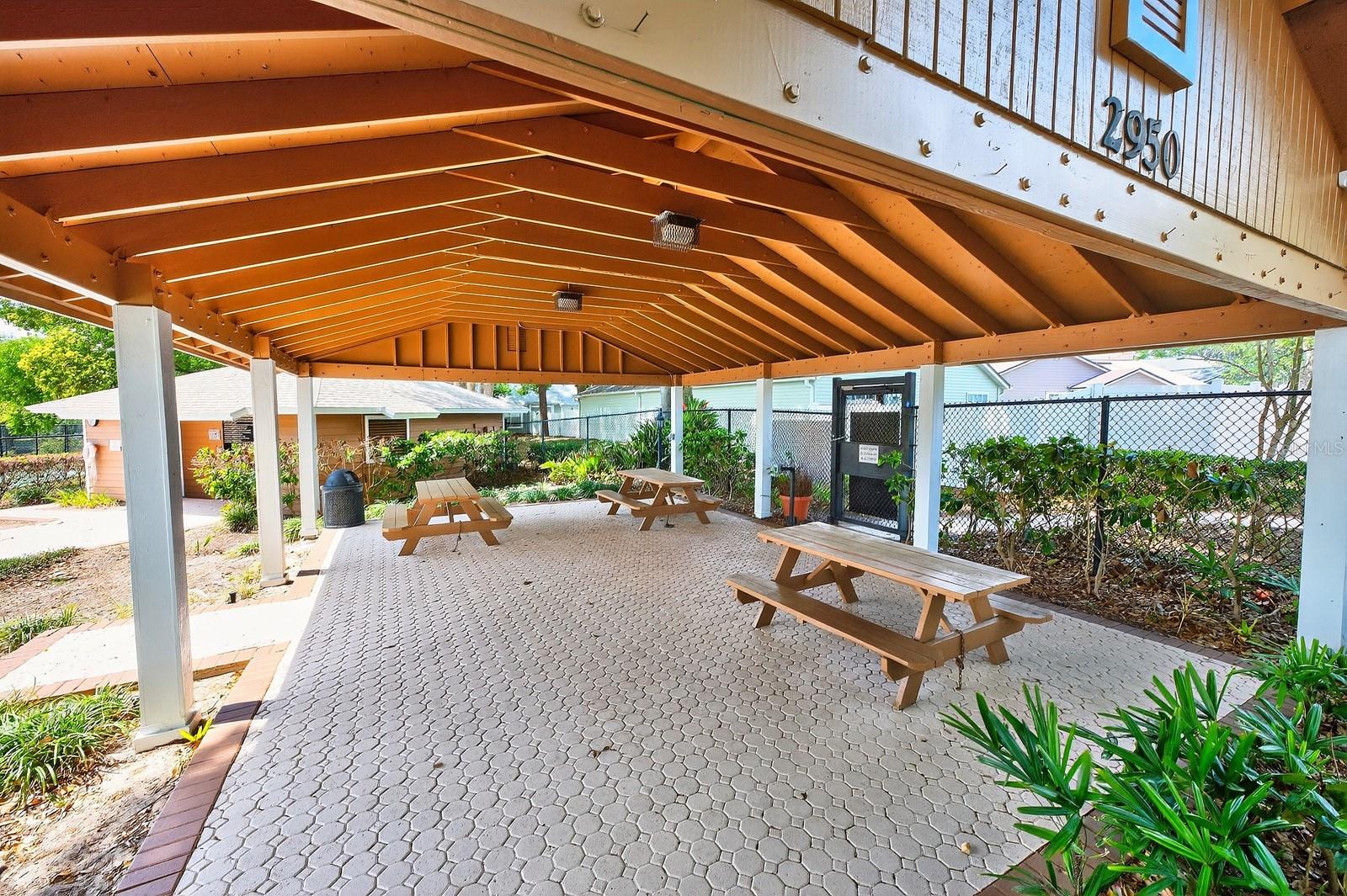 Image 42 of 43 For 568 Abington Court