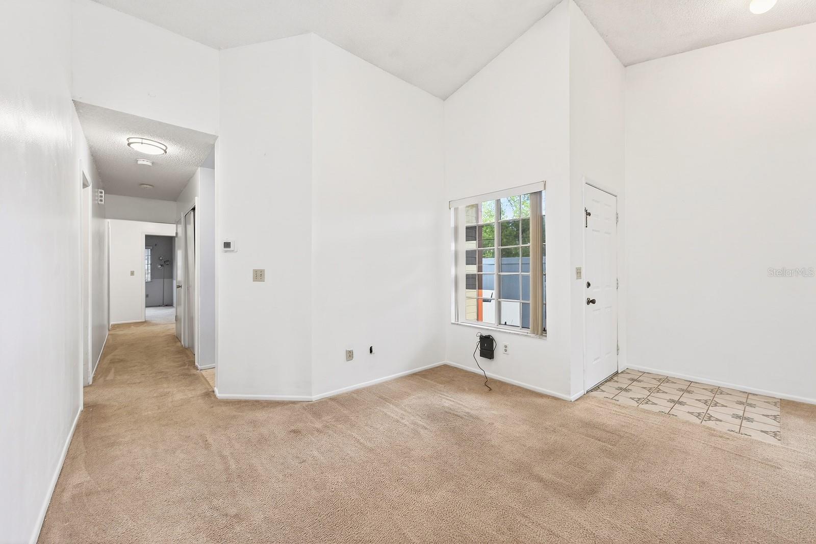 Image 9 of 43 For 568 Abington Court