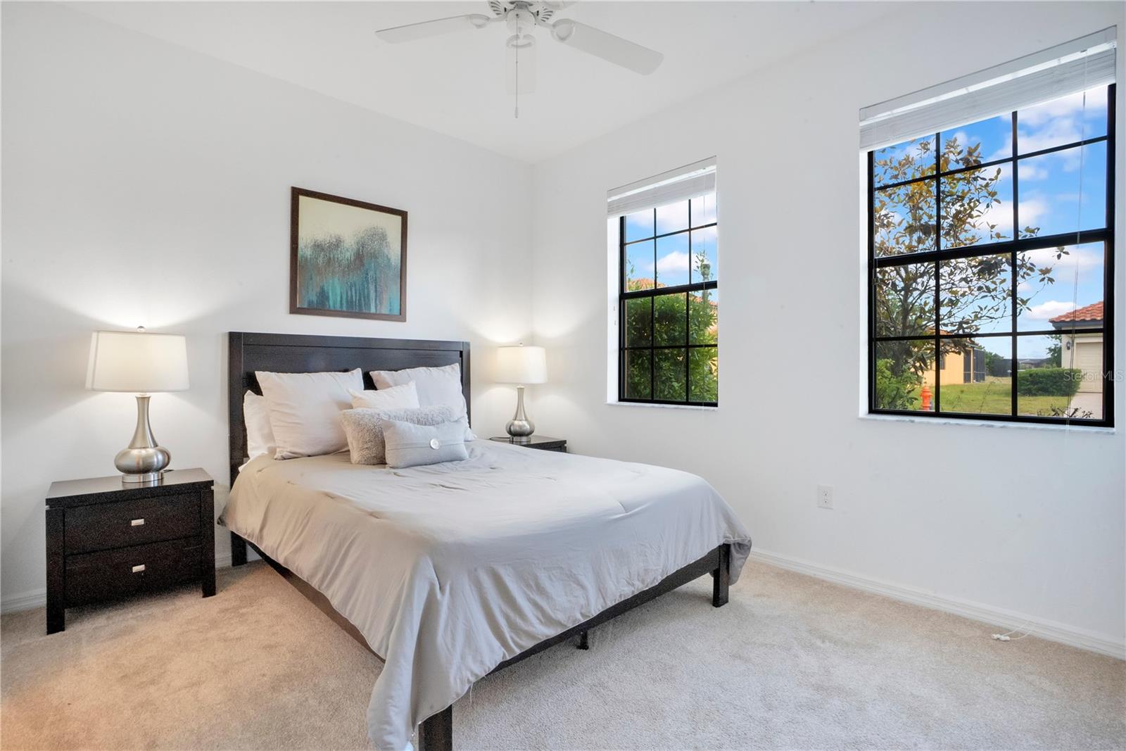 Image 9 of 52 For 2613 Rosemont Circle