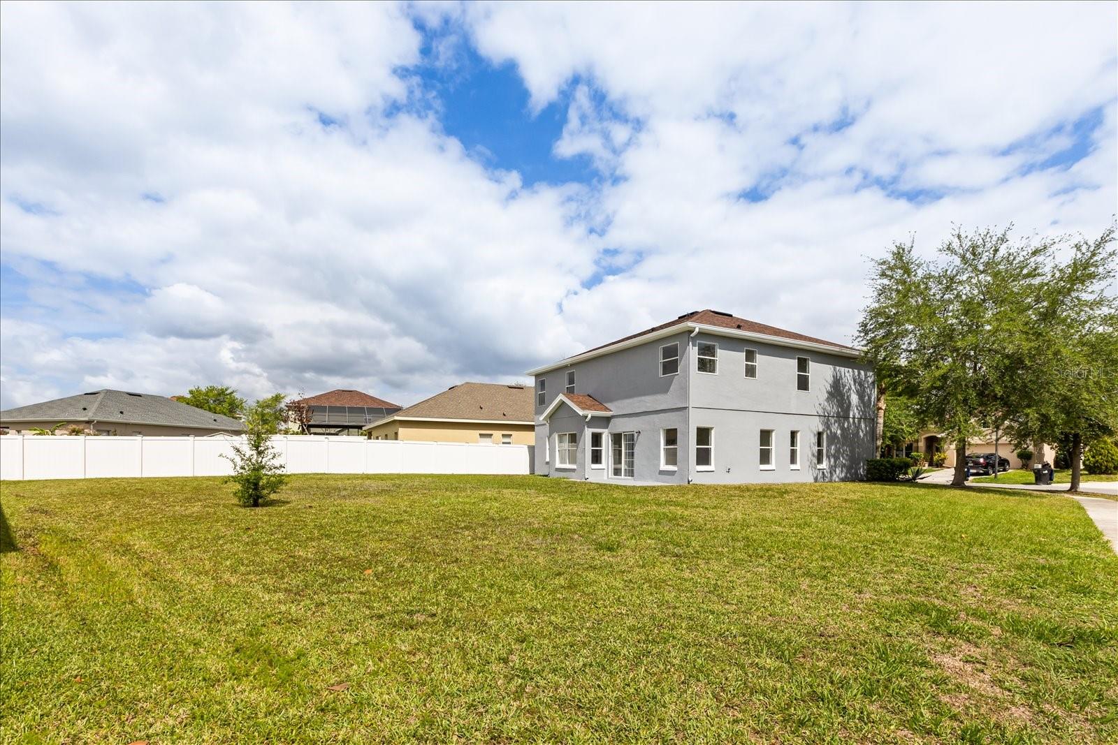 Image 37 of 43 For 11062 Prairie Hawk Drive