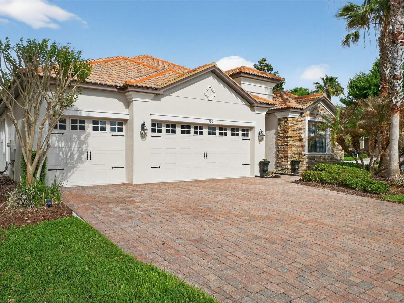 Image 3 of 57 For 1300 Gleneagles Lane