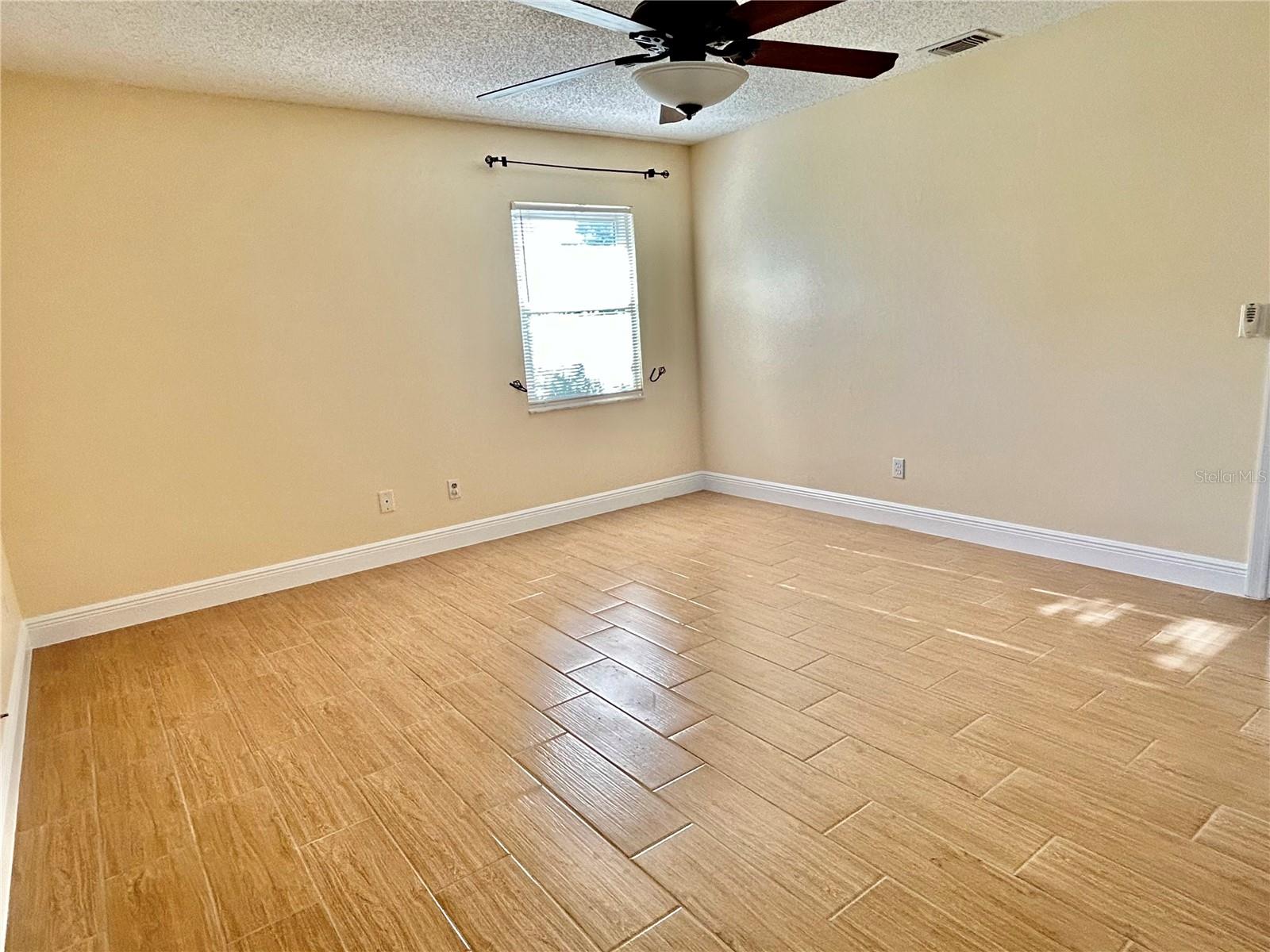 Image 20 of 60 For 7508 Glenmoor Lane