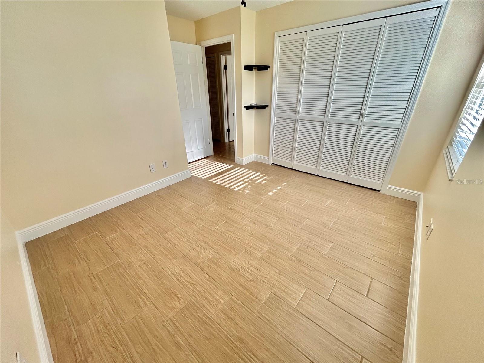 Image 33 of 60 For 7508 Glenmoor Lane